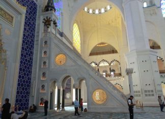 Distinctive Symbols on Ottoman Tombstones